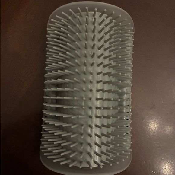 Cat Self Groomer Wall Corner Massage Comb (Set of 2) 🐾🐾😻 - Picture 1 of 2